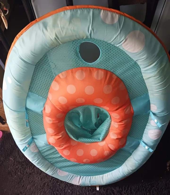 Swimways Baby Spring Float Activity Centre (no toys included) image indicator(5)