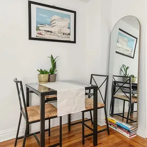 Buy and sell used dining table in Manhattan Karrot