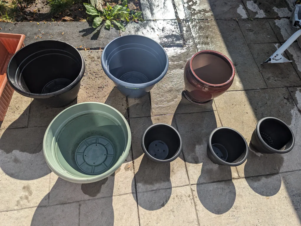 Planter Pots - Outdoor thumbnail