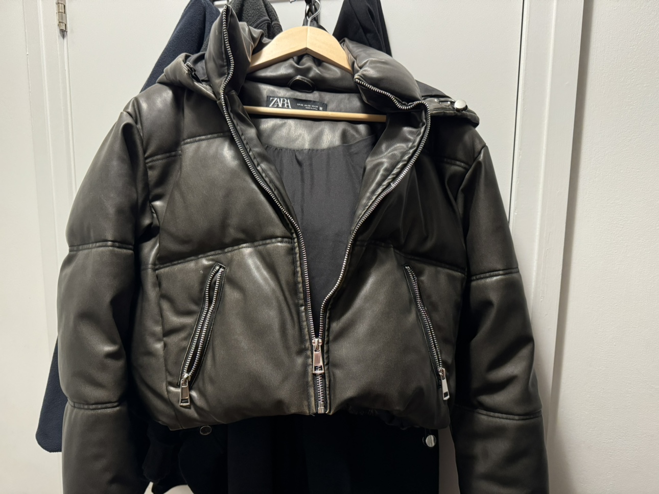 Zara Faux Leather Cropped Puffer Anorak - photo 2