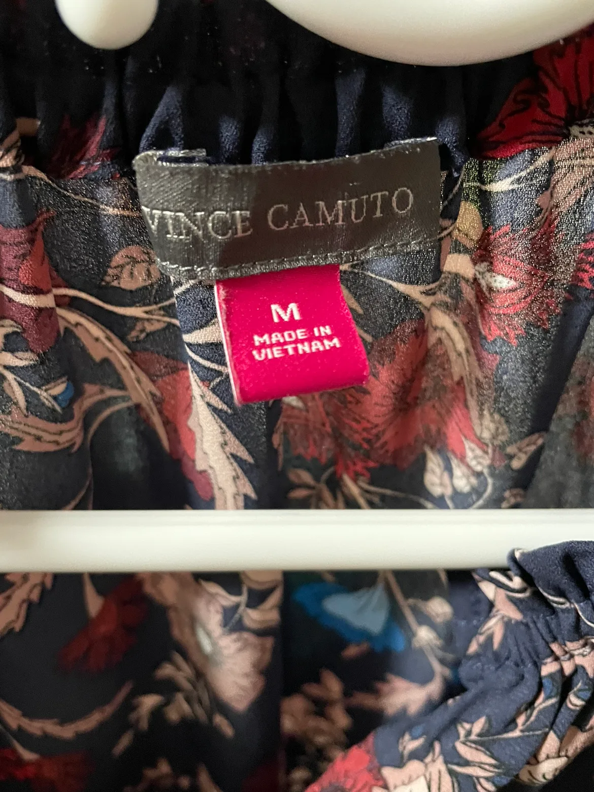 Vince Camuto Floral Top image indicator(3)