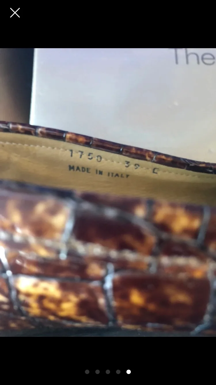 Women's Brown Leather Loafers , Size 8 image indicator(4)