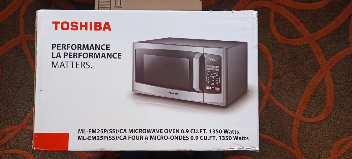 TOSHIBA Microwave Oven thumbnail