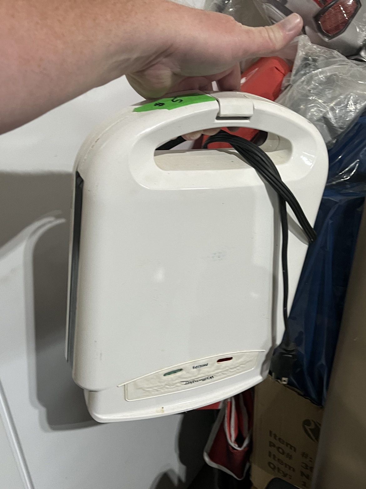 Waffle maker