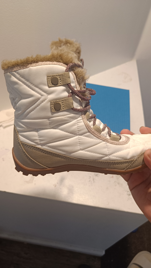 Columbia Women's Snow Boots - photo 3