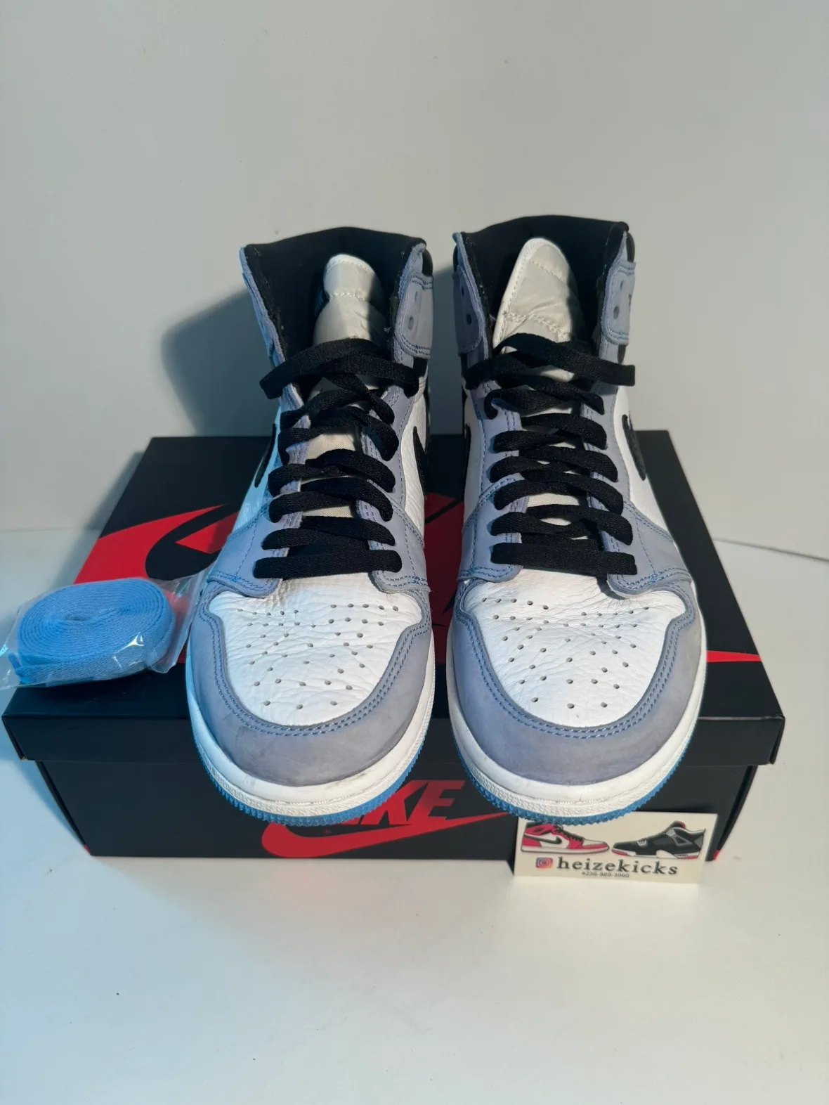 Jordan 1 High University Blue size 9 image indicator(3)