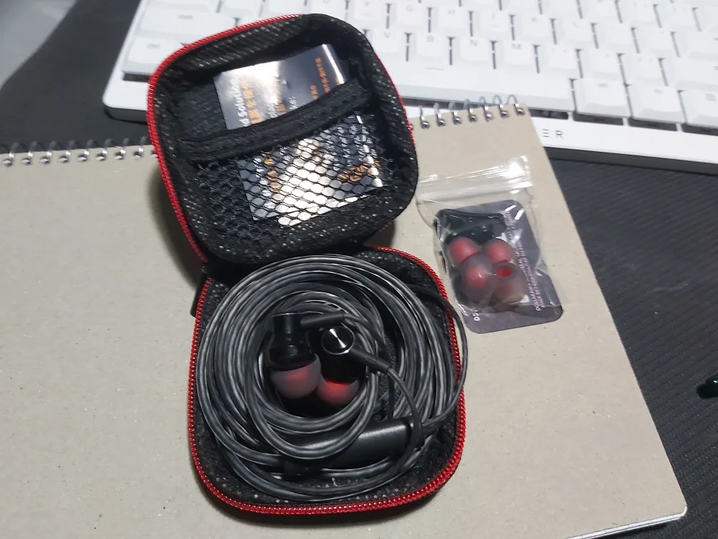 USB C Headset with microphone