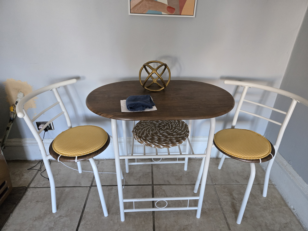 Kitchen Table Set with 2 Chairs