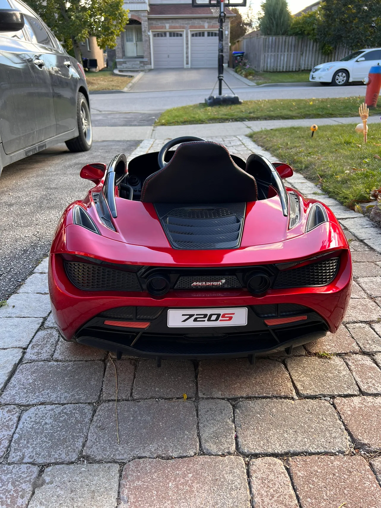 Kids Ride On Maclaren 720S image indicator(4)