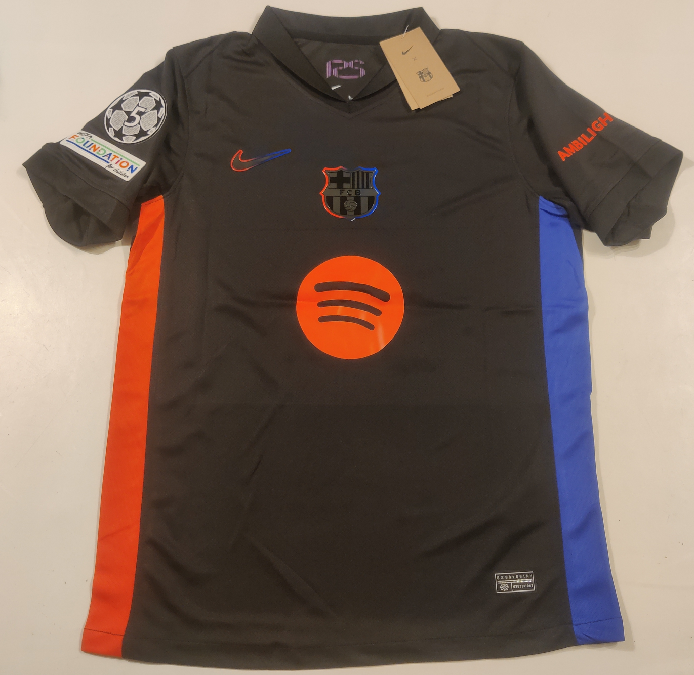 FC Barcelona Lamine Yamal Jersey new with tags size S,M,L and XL - photo 4
