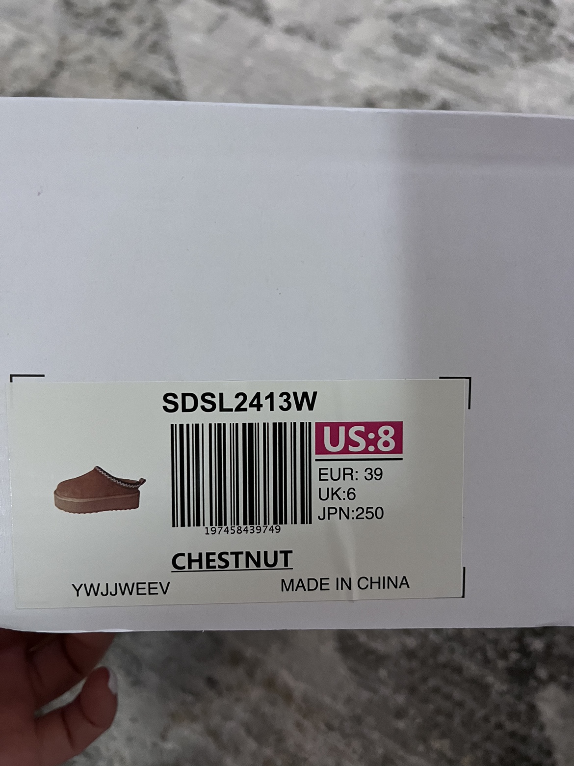 BNEW - UGG (dupe) Platform slip on shoes - Size 8 - photo 4