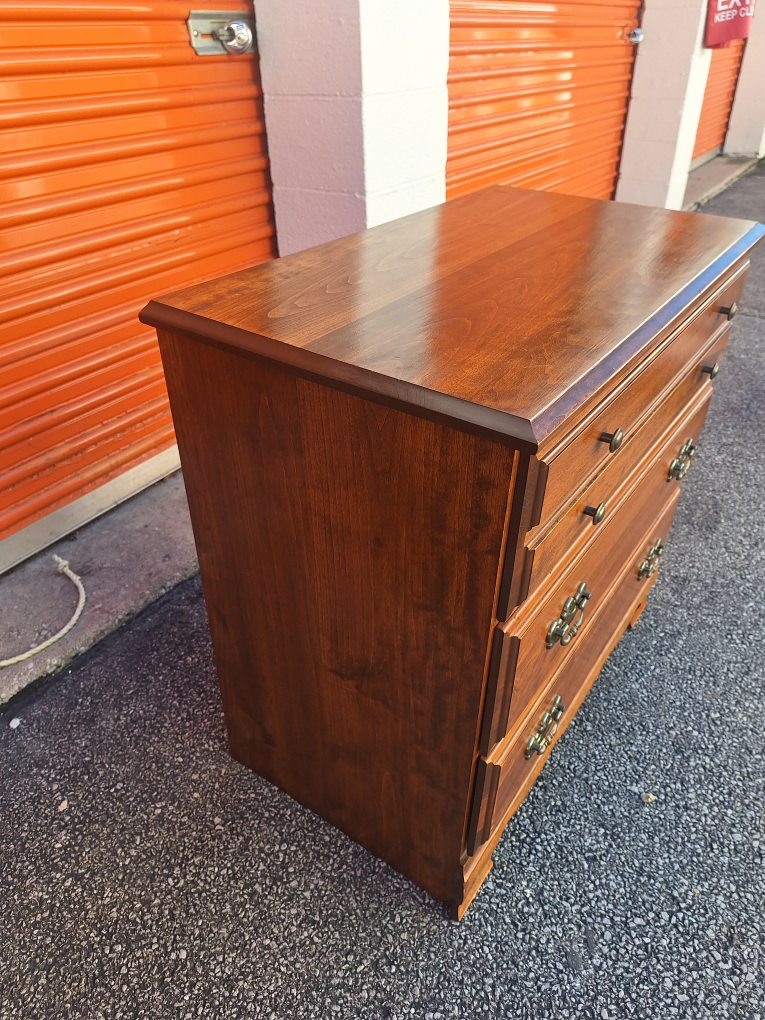 Gorgeous Solid Wood Nightstand Dresser - photo 2