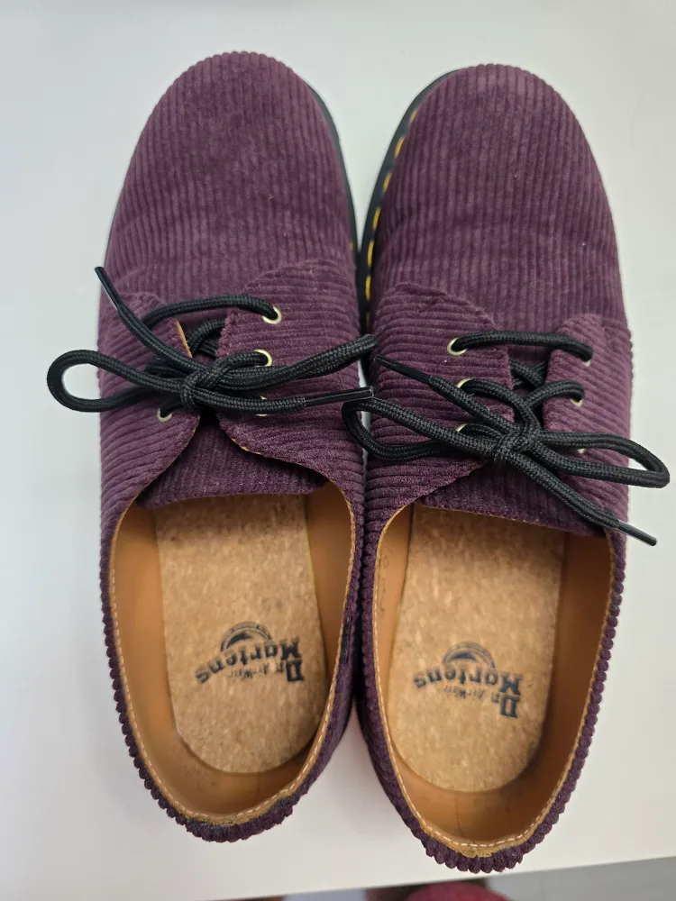 DR Martens image indicator(3)