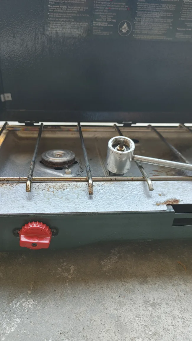 Coleman Classic Two Burner Propane Stove image indicator(7)