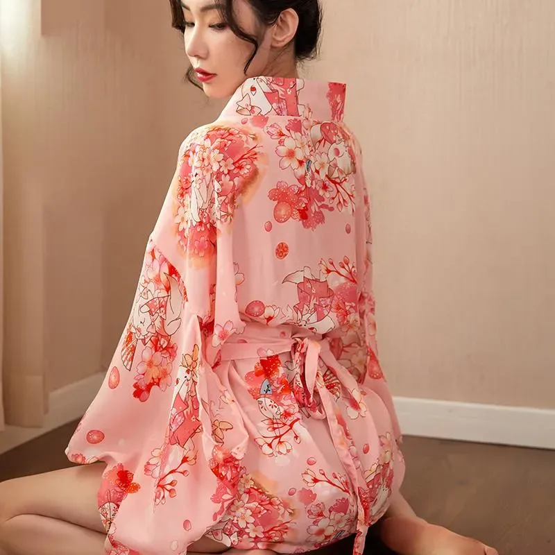 Cherry blossom kimono image indicator(2)