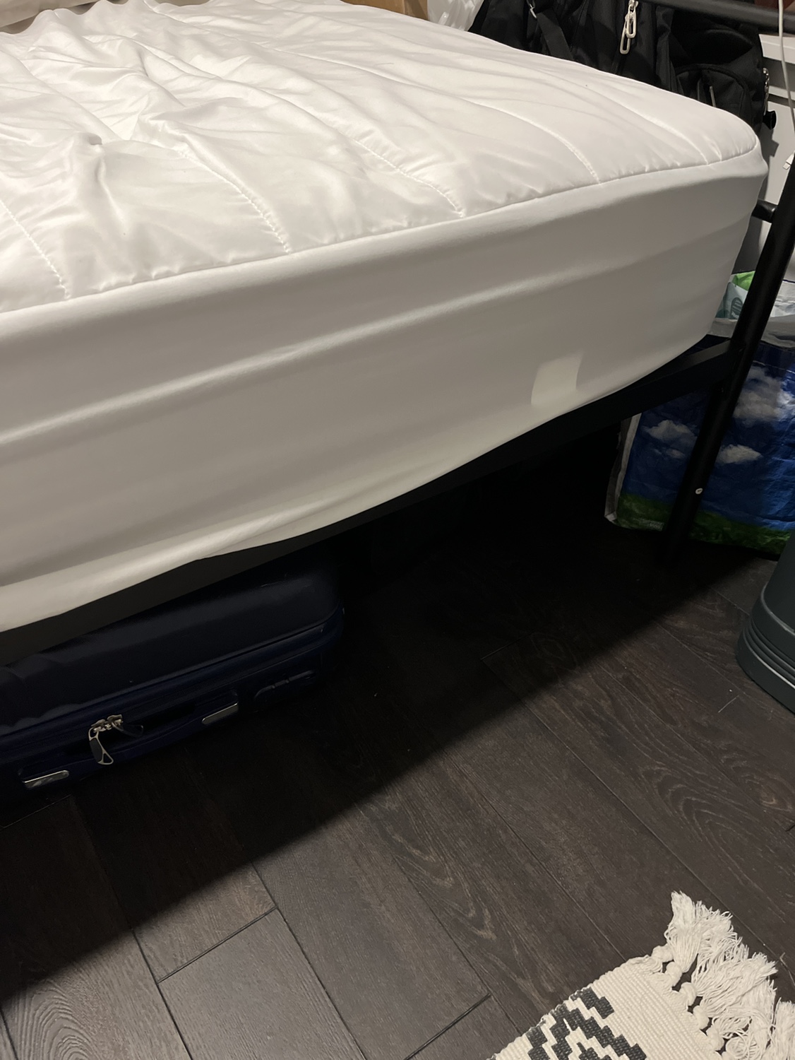 Queen Mattress - Medium Firm 10 inches - photo 2