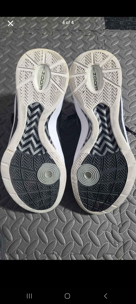 Nike Basketball shoes - photo 3