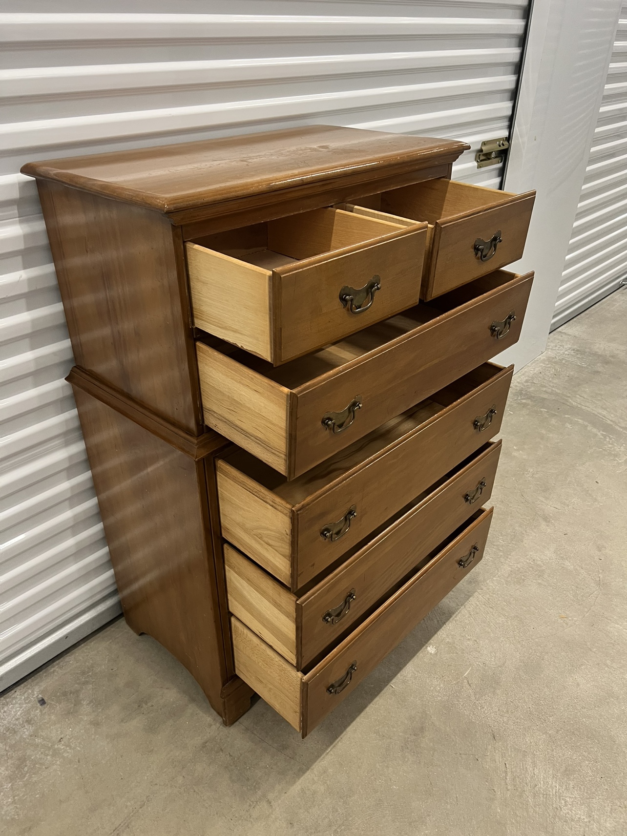 Wooden Chest of Drawers - photo 3