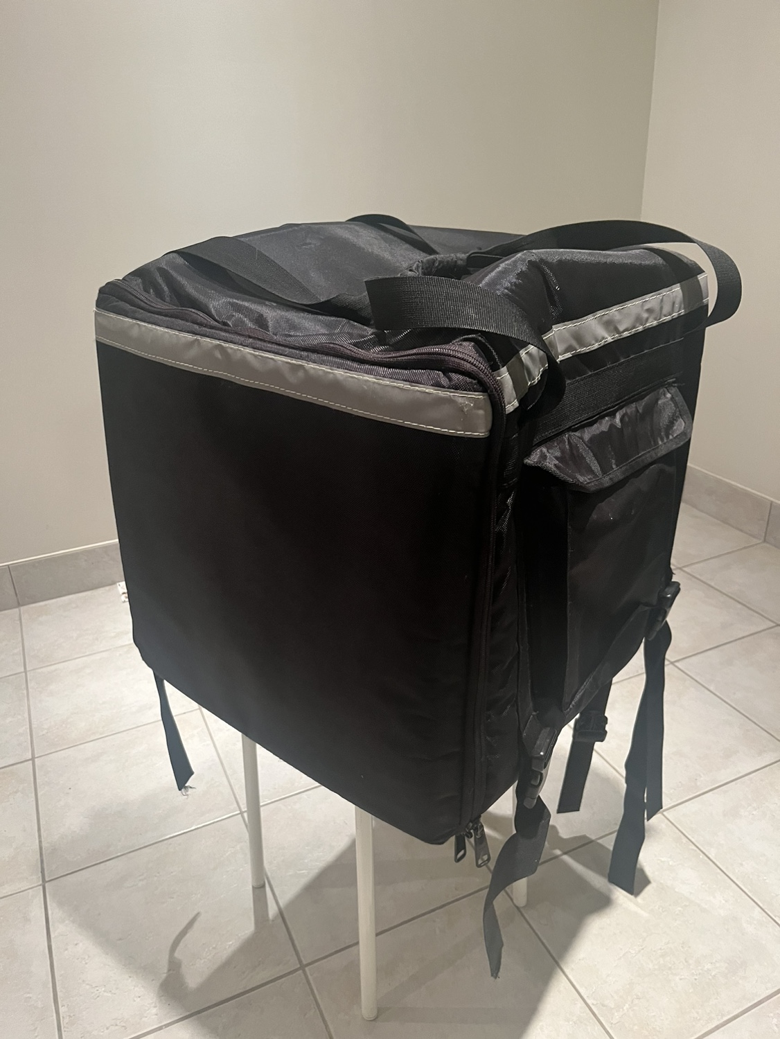 Large Insulated Delivery Backpack - photo 2