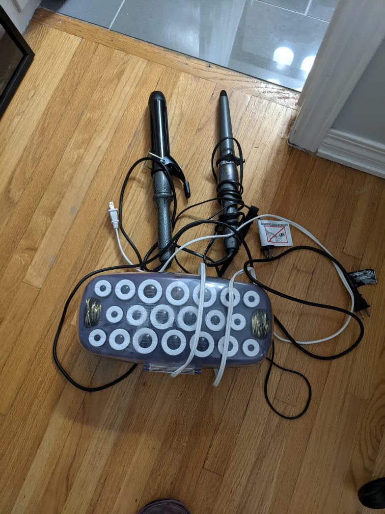Hair curlers, wand and large barrel curling iron thumbnail