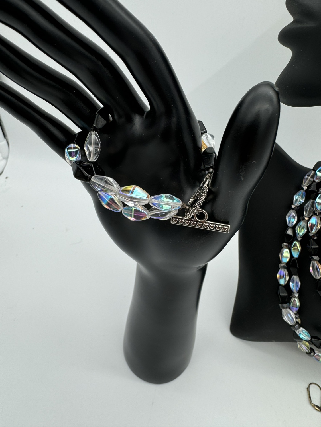 Black and Crystal Beaded Necklace, Bracelet, and Earrings Set - photo 2
