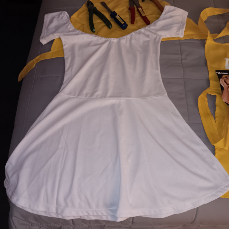 The Home Wrecker Apron Costume - photo 3