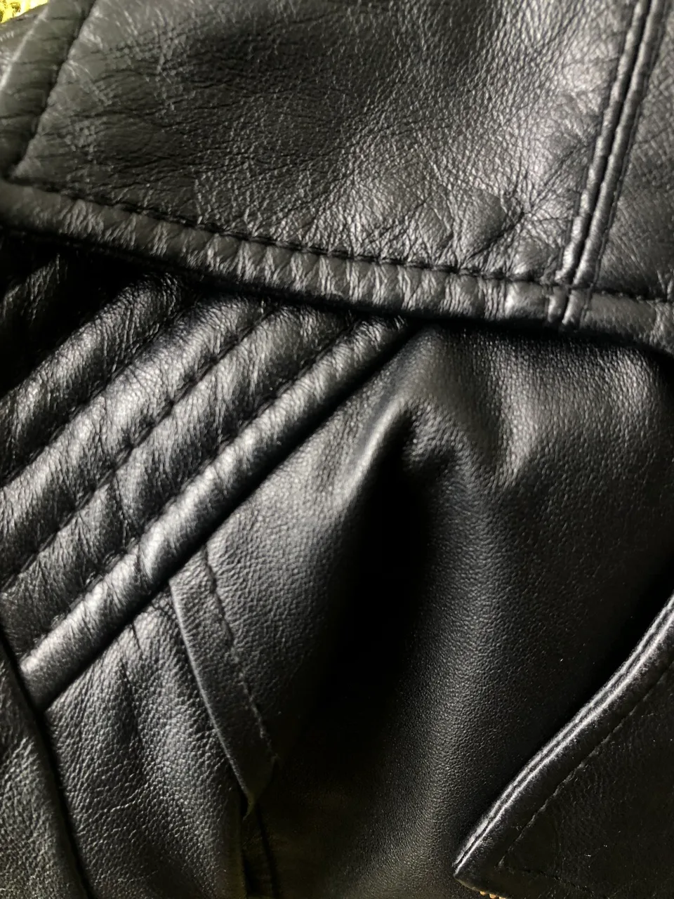 Ladies soft Leather Jacket image indicator(10)