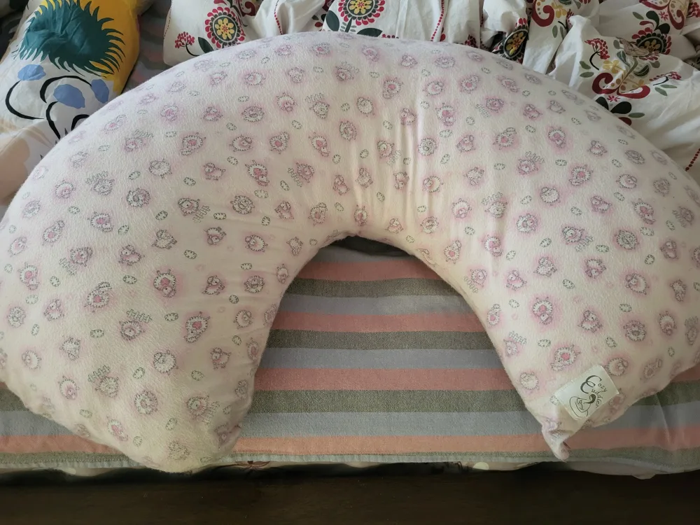 Cozy cuddles nursing Pillow image indicator(4)
