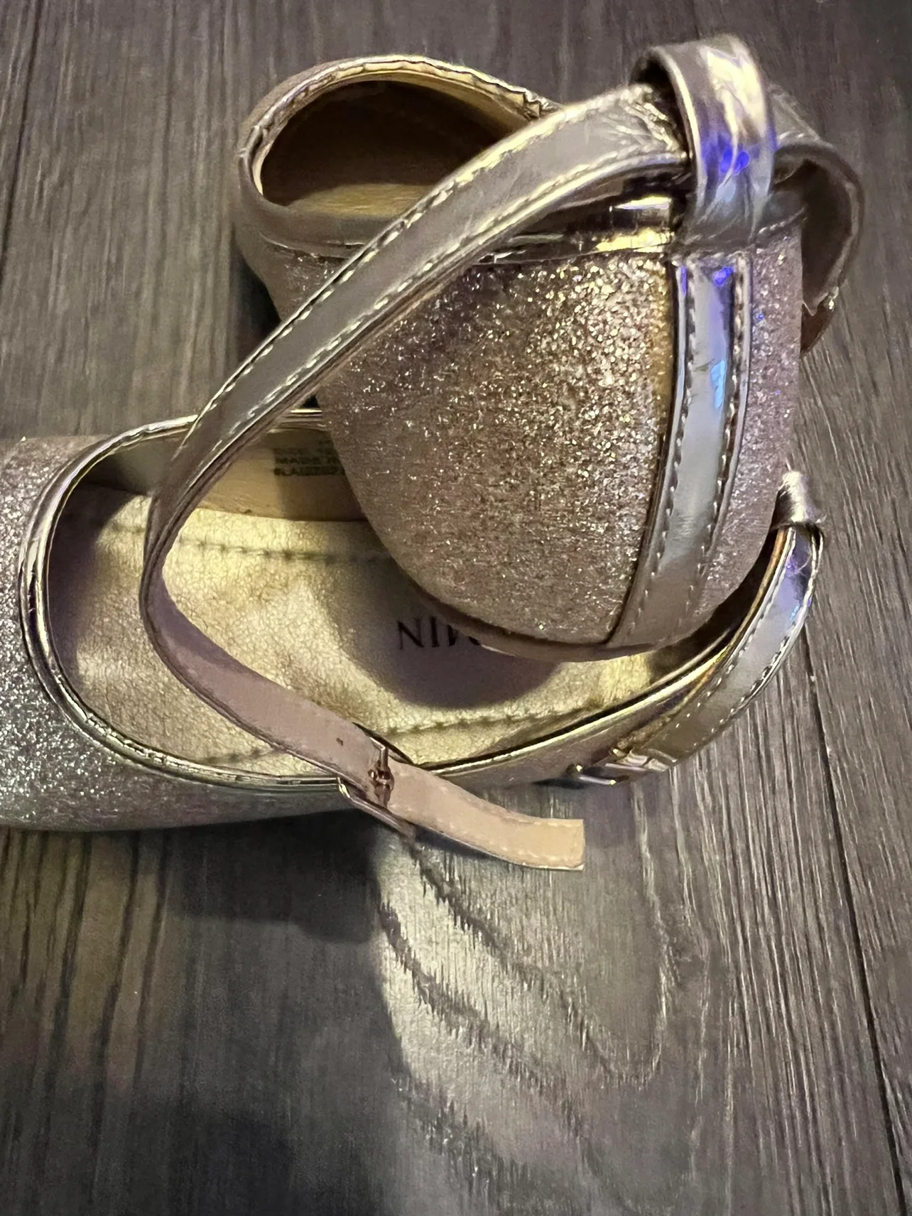 Girls' Gold Glitter Ankle Strap Ballerina Flats image indicator(3)