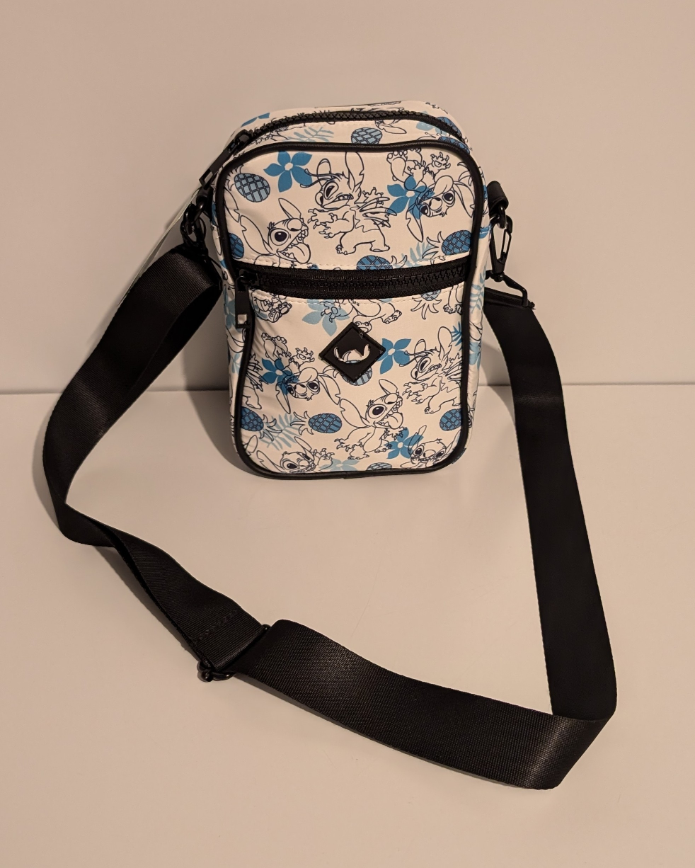 Bioworld Disney Stitch purse / bag - new