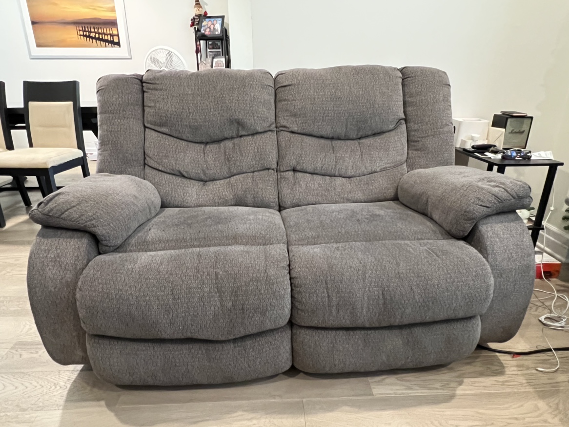 Recliner Love Seat