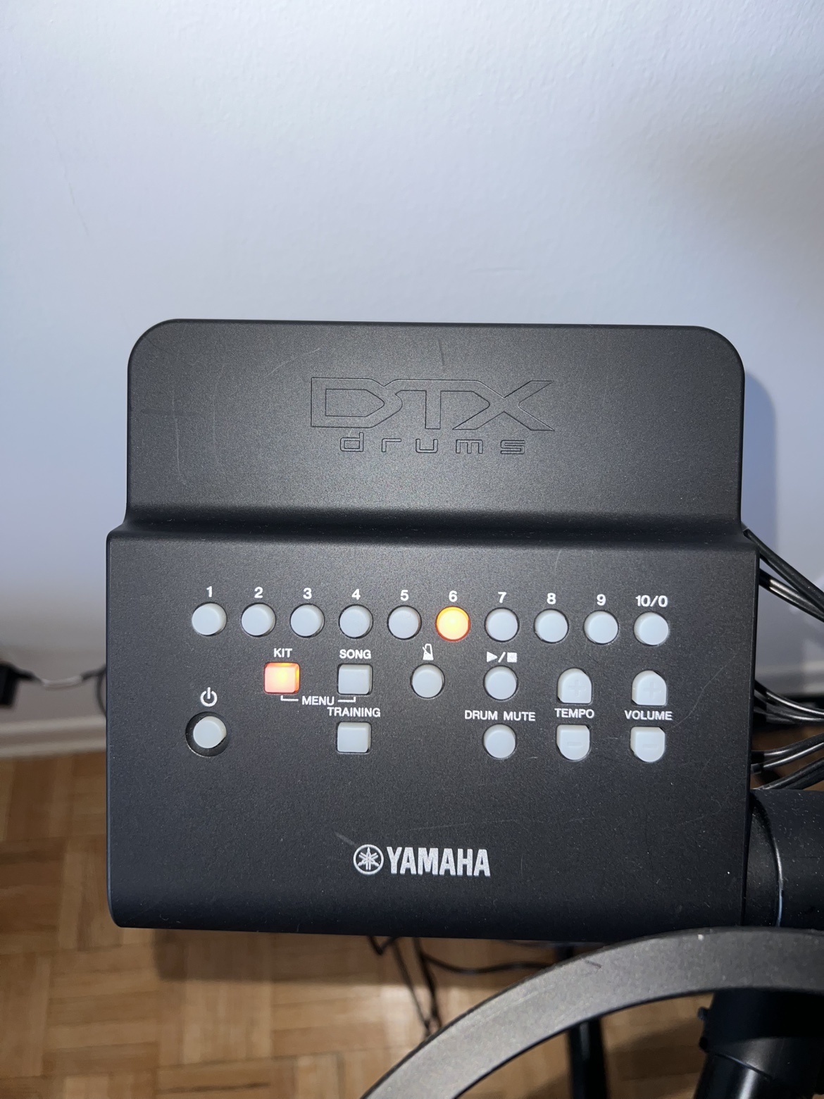Yamaha DTX Electronic Drum Set - photo 3