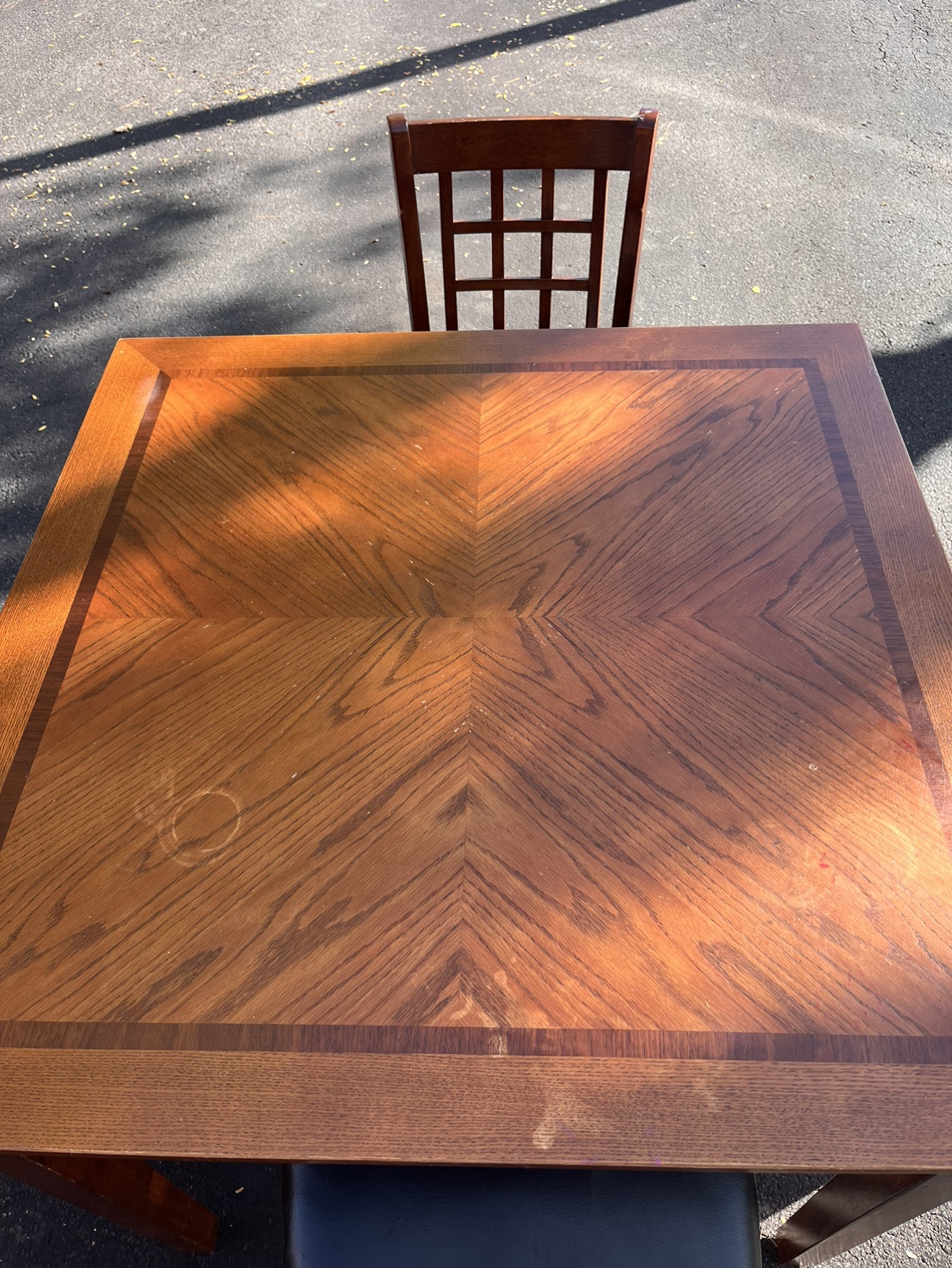 Kitchen Table and 4 Chairs Set - photo 2