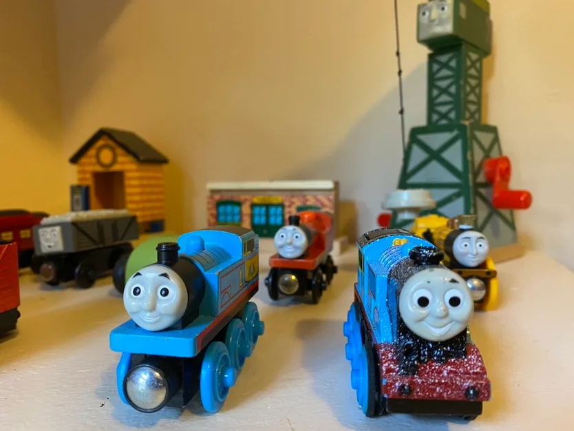 Thomas & Friends 13 pcs thumbnail