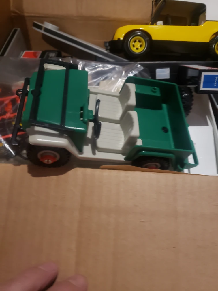 Playmobil Esso Station Offer - photo 3