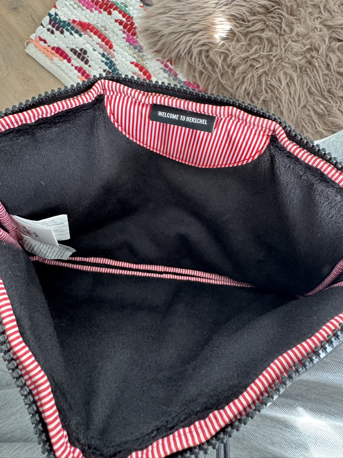 Herschel Supply Co. Sleeve - photo 3