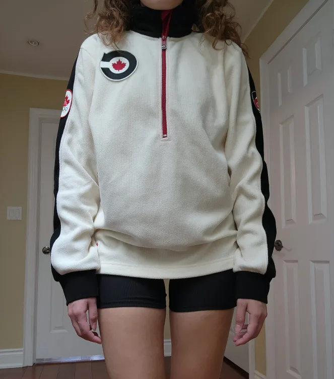 2010 Olympics x Hudson's Bay jacket image indicator(2)