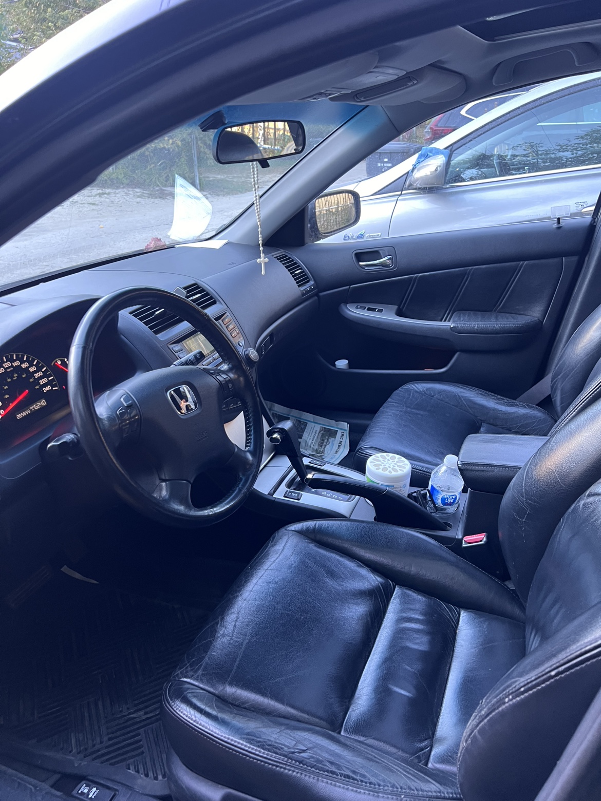 2003 Honda Accord - photo 2