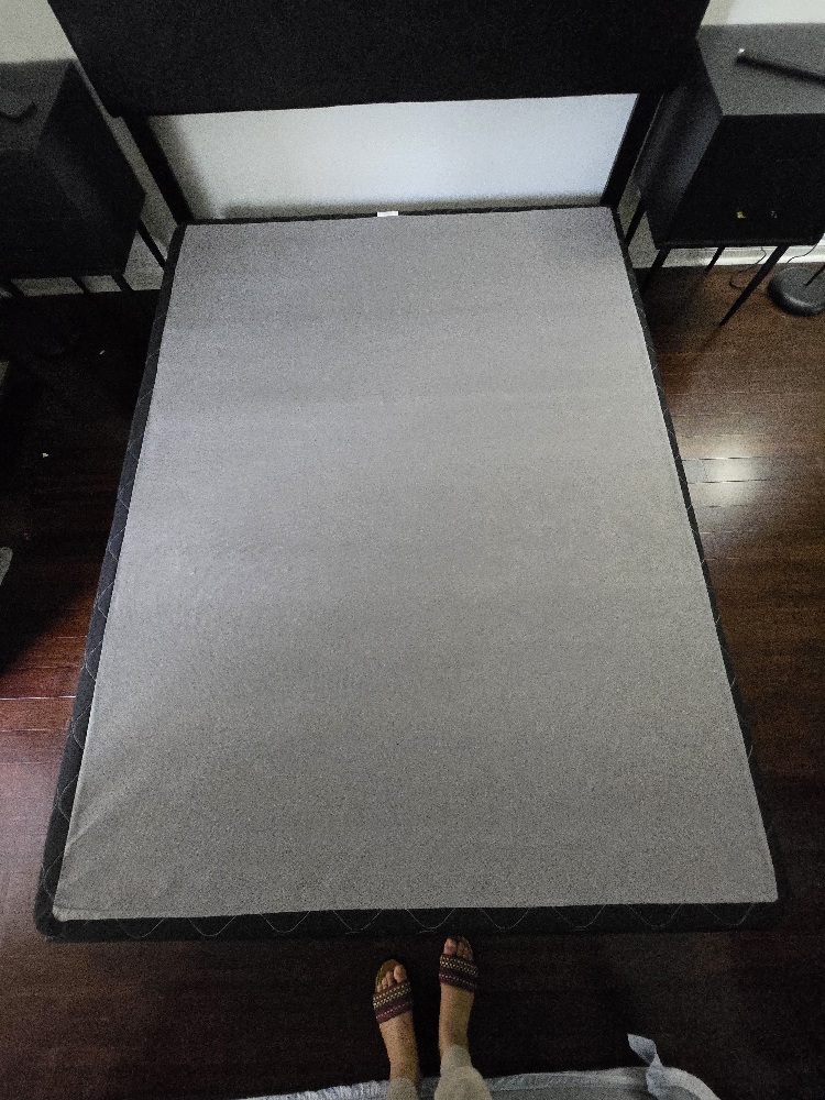 queen bed Box Spring
