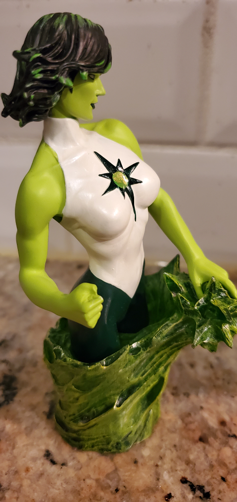 JADE WOMEN OF DC STATUE - photo 5