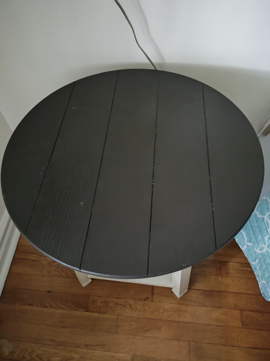 White and Gray End Table - photo 2