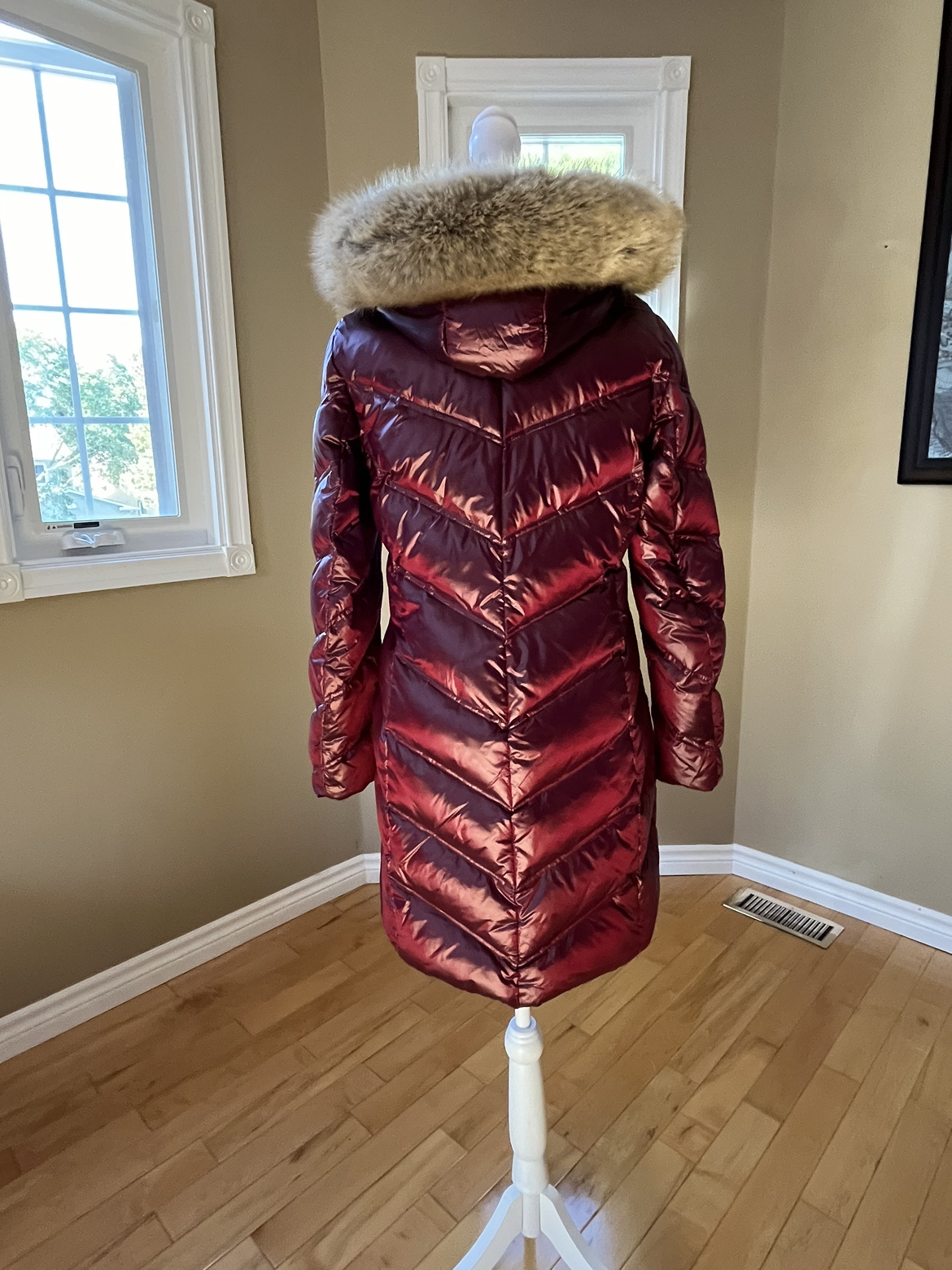 Michael Kors faux fur trim hooded puffer coat - Burgundy - photo 4