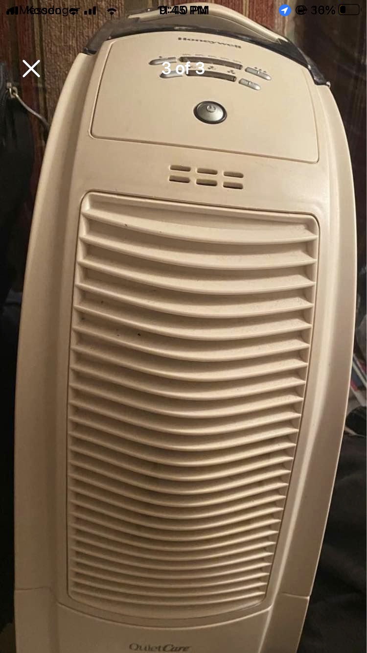 Honeywell QuietCare 3.0 Gallon Cool Moisture Humidifier - photo 3