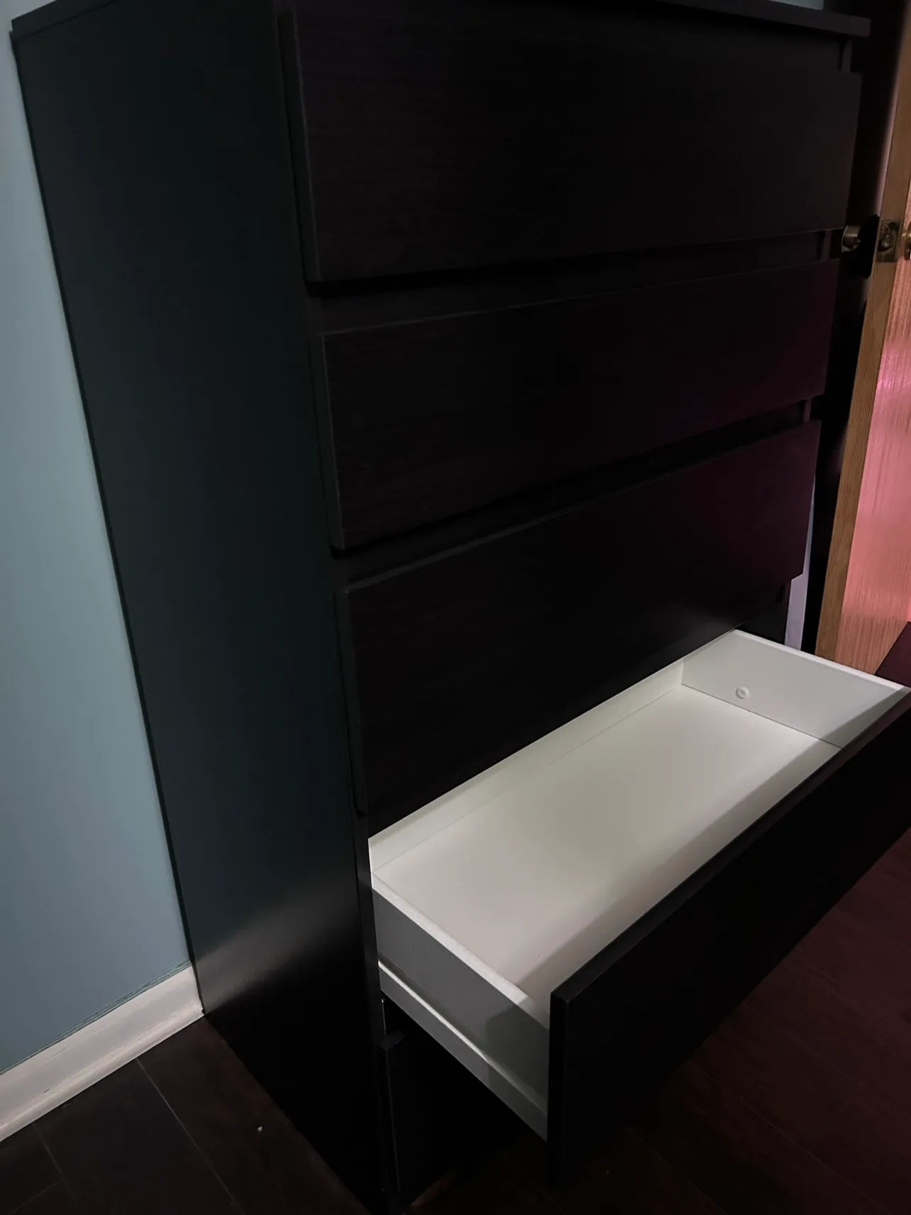 IKEA MALM 5 Drawer Dresser image indicator(3)