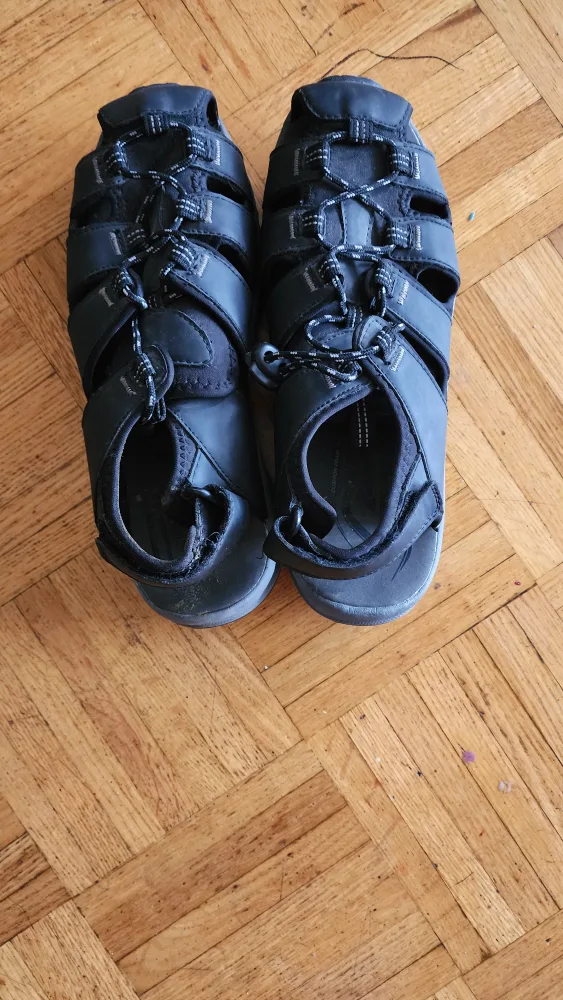 #freecycle leather sandals image indicator(2)