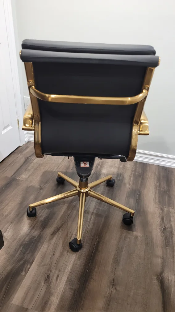 Executive Black and Gold Leather Office Chair image indicator(3)