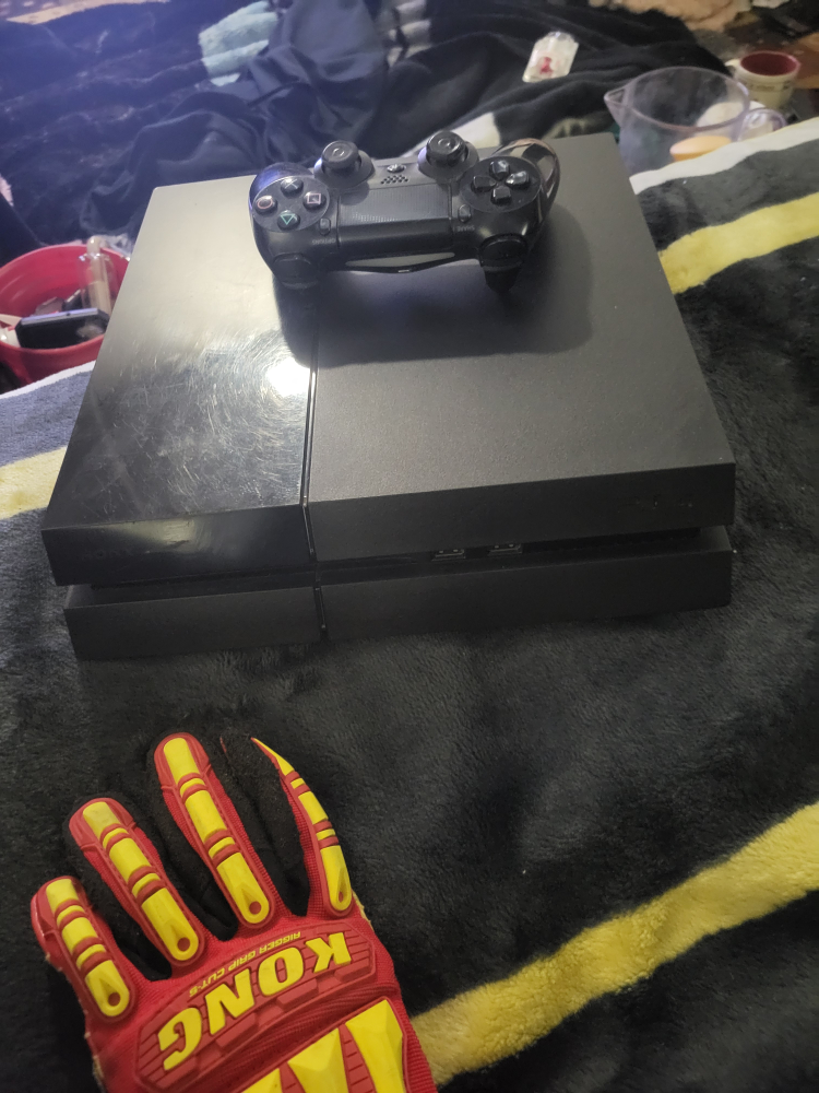 PS4 Console