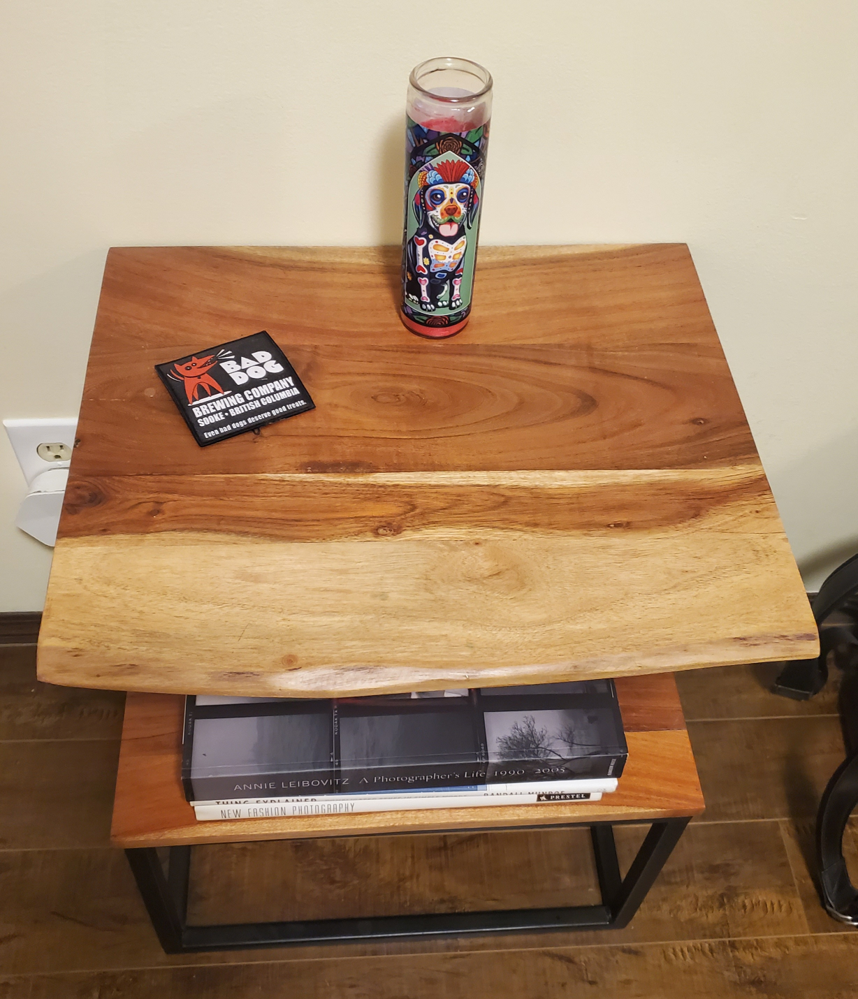 Two Tiered End Table - photo 3