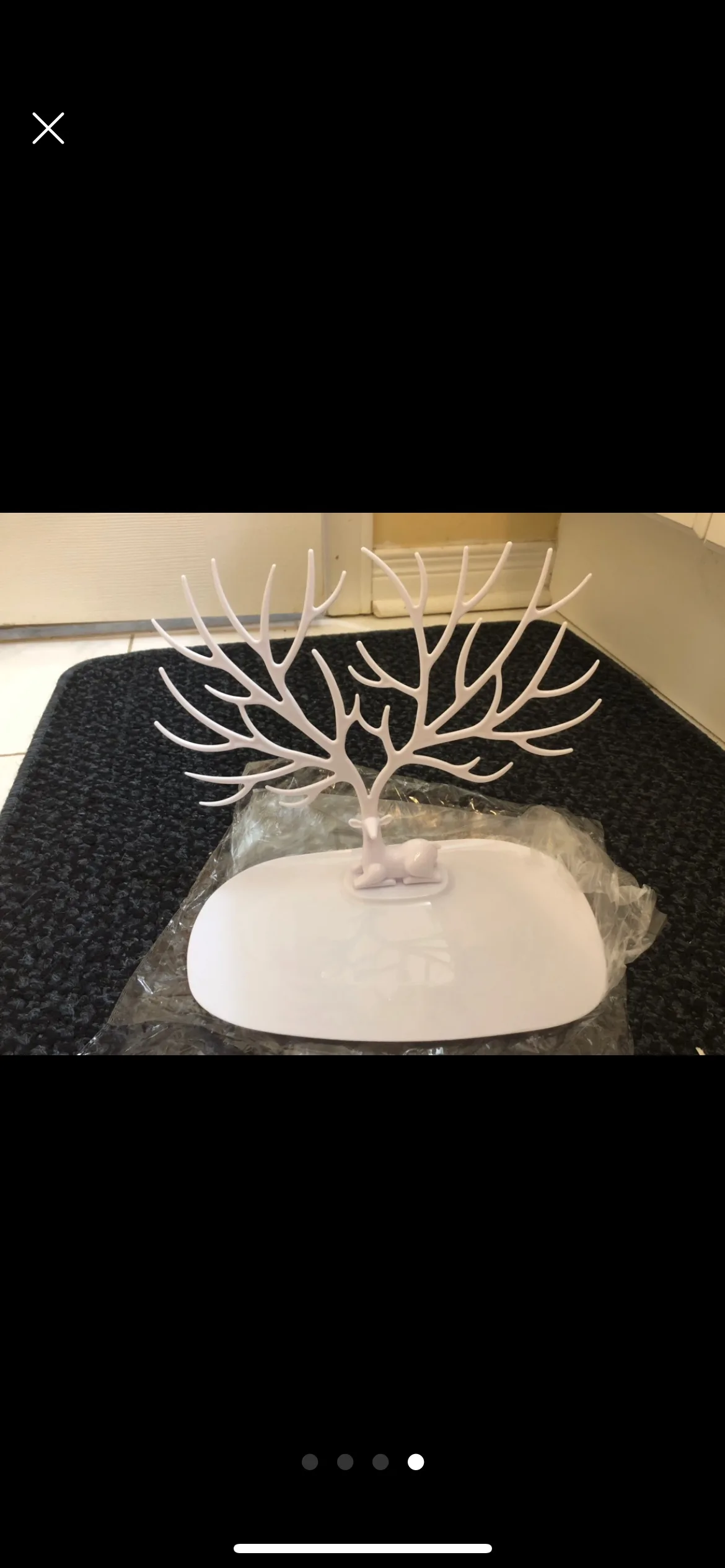 Brand new white Deer Antler Jewellery Stand image indicator(4)