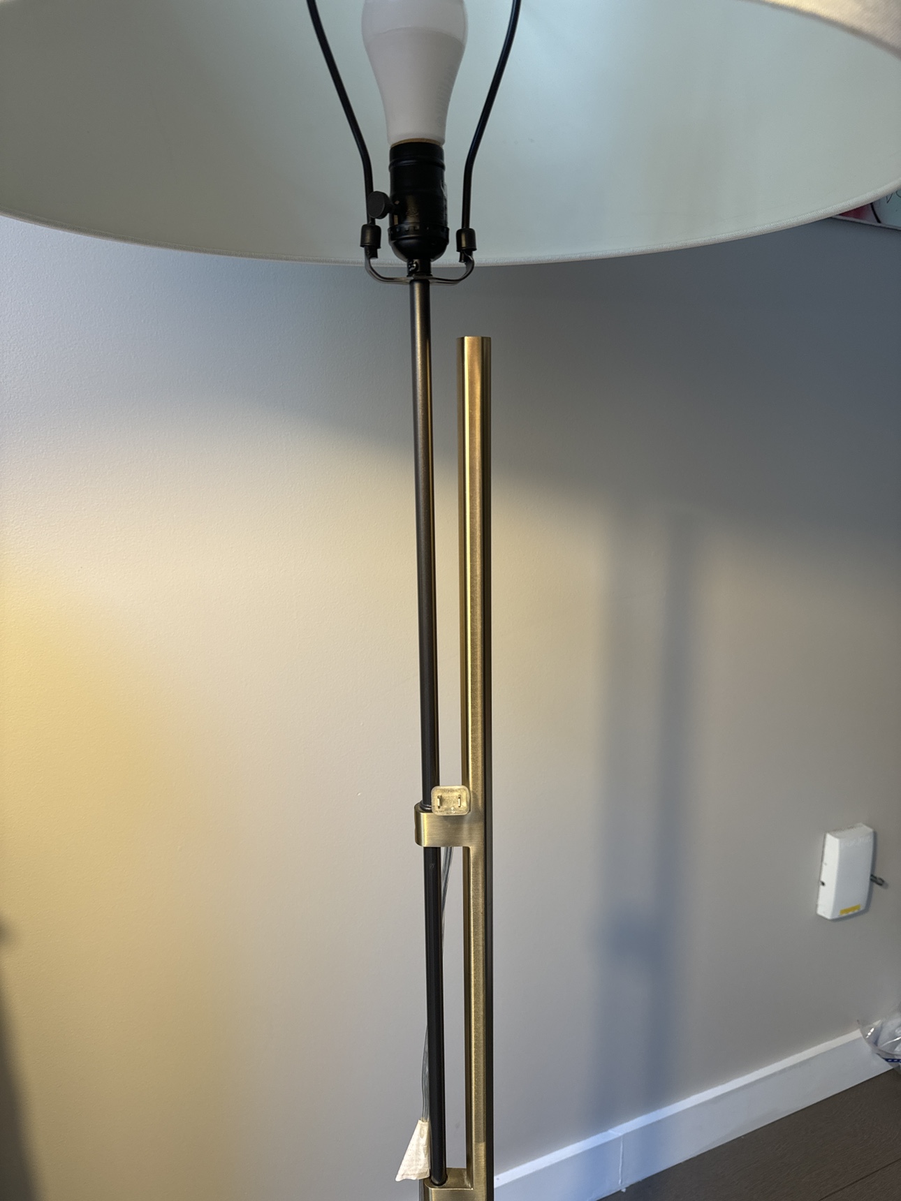 West elm Mid century tripod floor lamp - photo 2